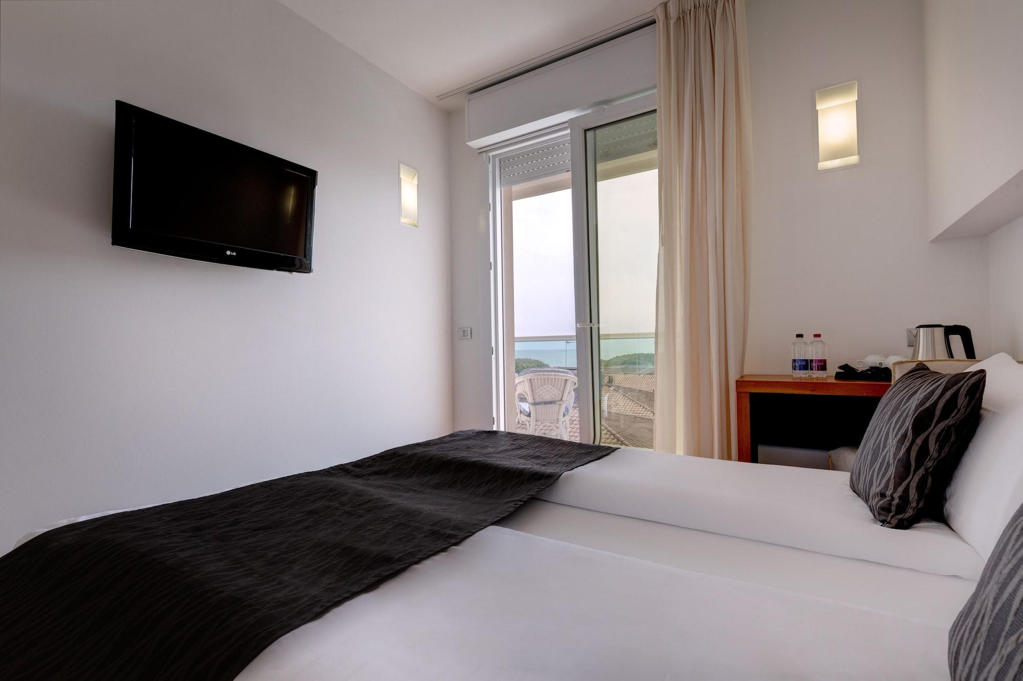 Park Hotel Ermitage Resort & Spa Lido di Jesolo Exterior photo