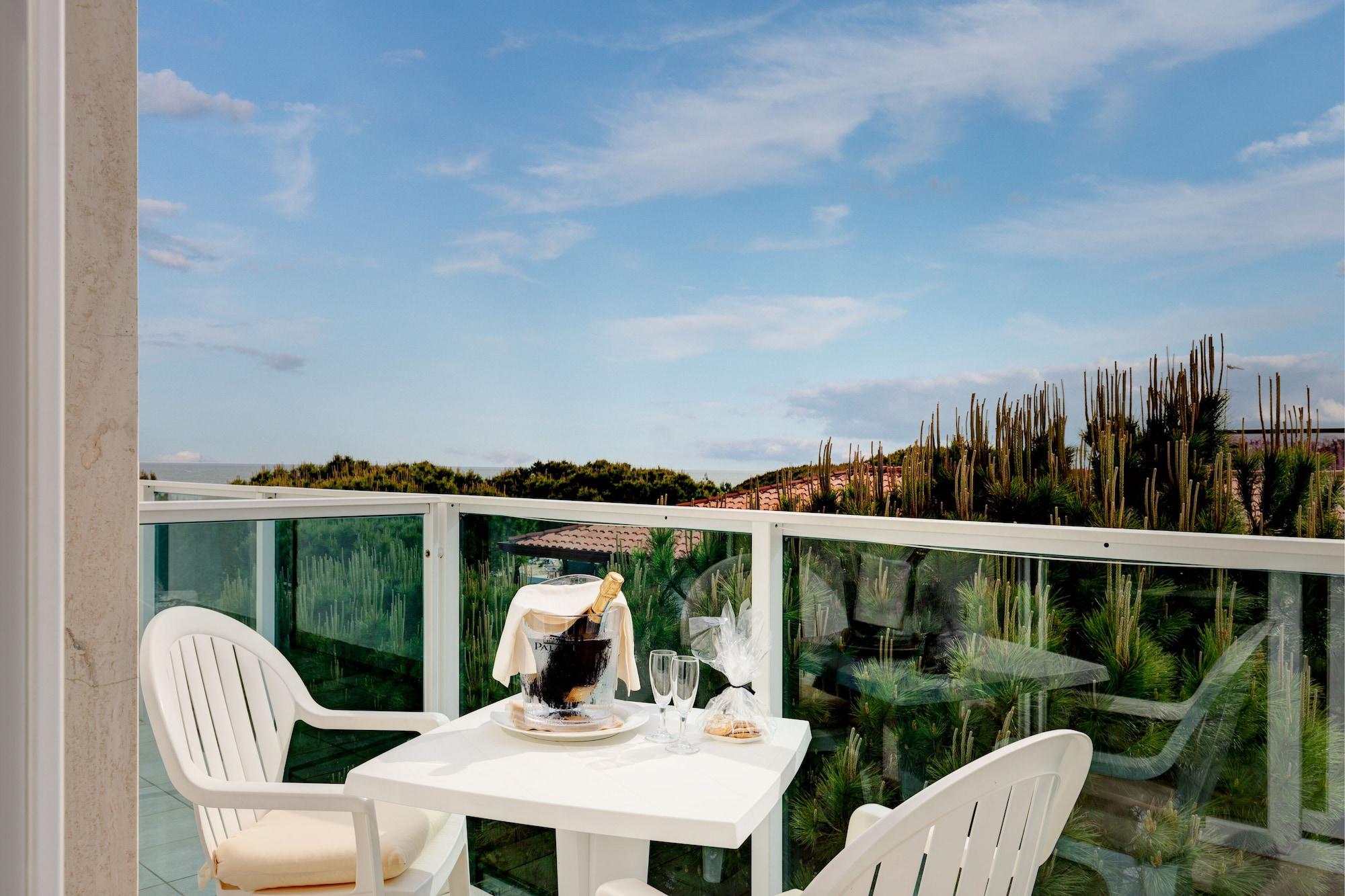 Park Hotel Ermitage Resort & Spa Lido di Jesolo Exterior photo