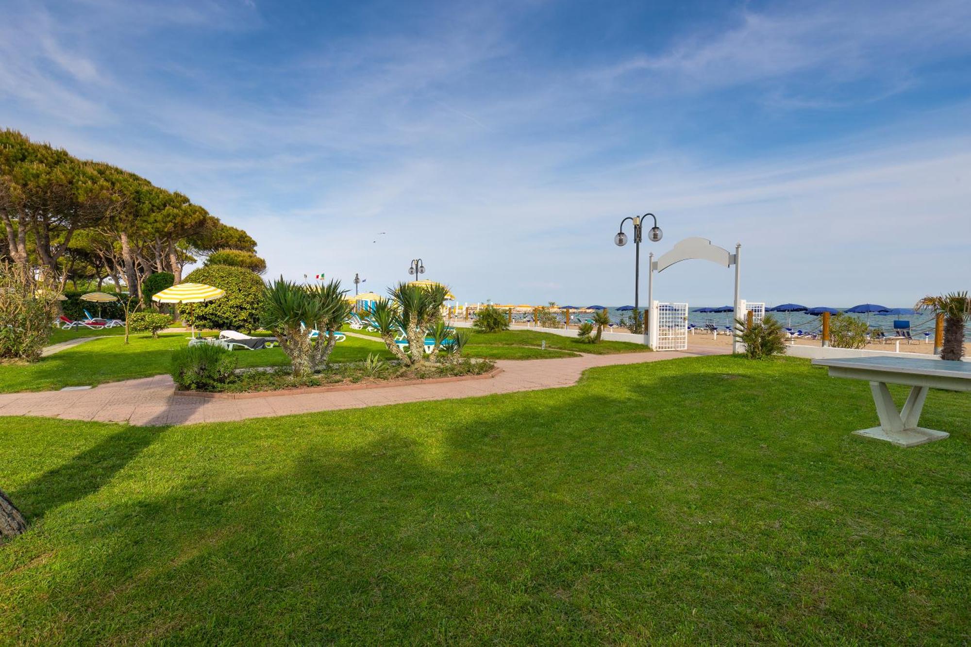 Park Hotel Ermitage Resort & Spa Lido di Jesolo Exterior photo