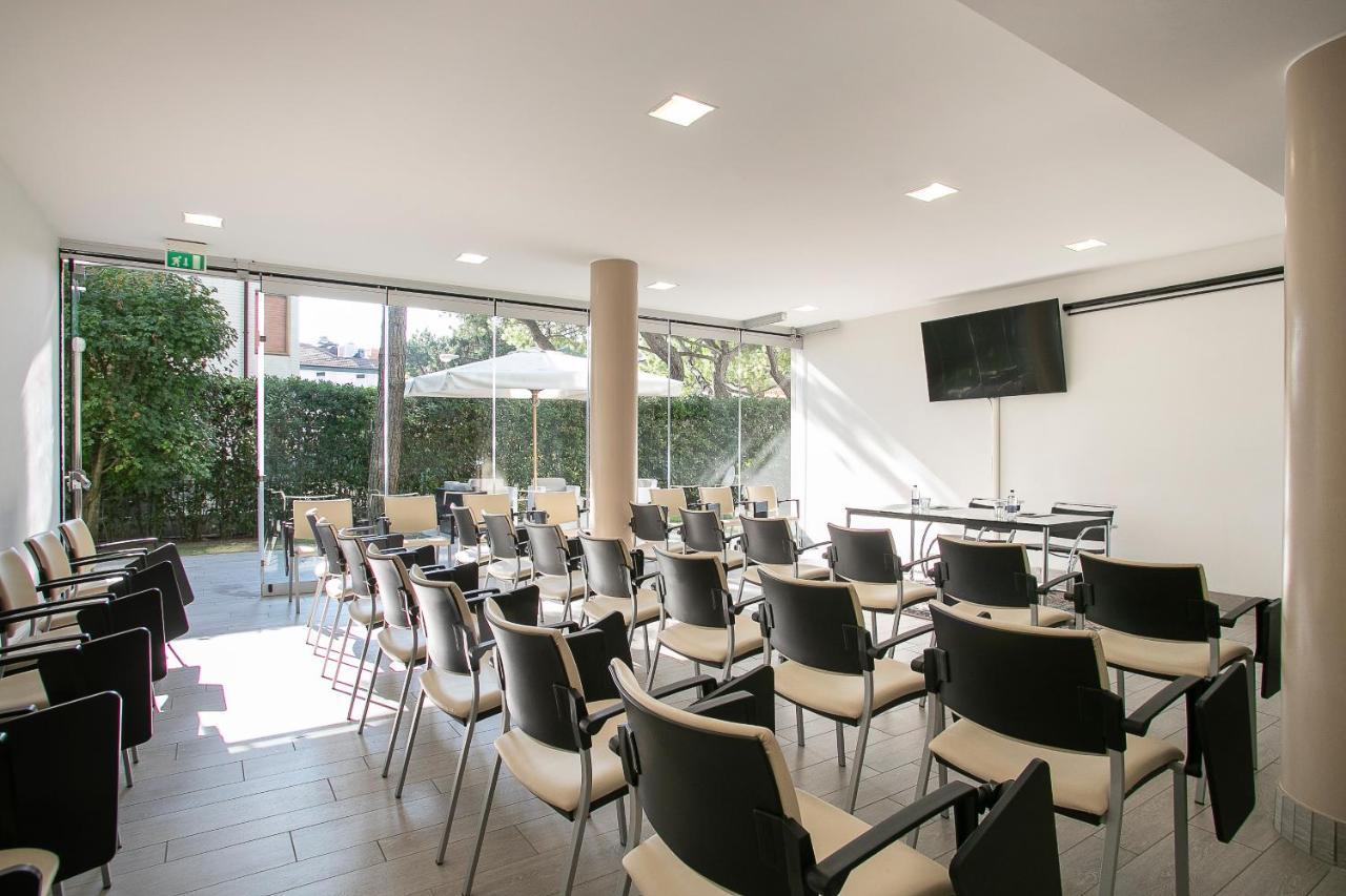 Park Hotel Ermitage Resort & Spa Lido di Jesolo Exterior photo