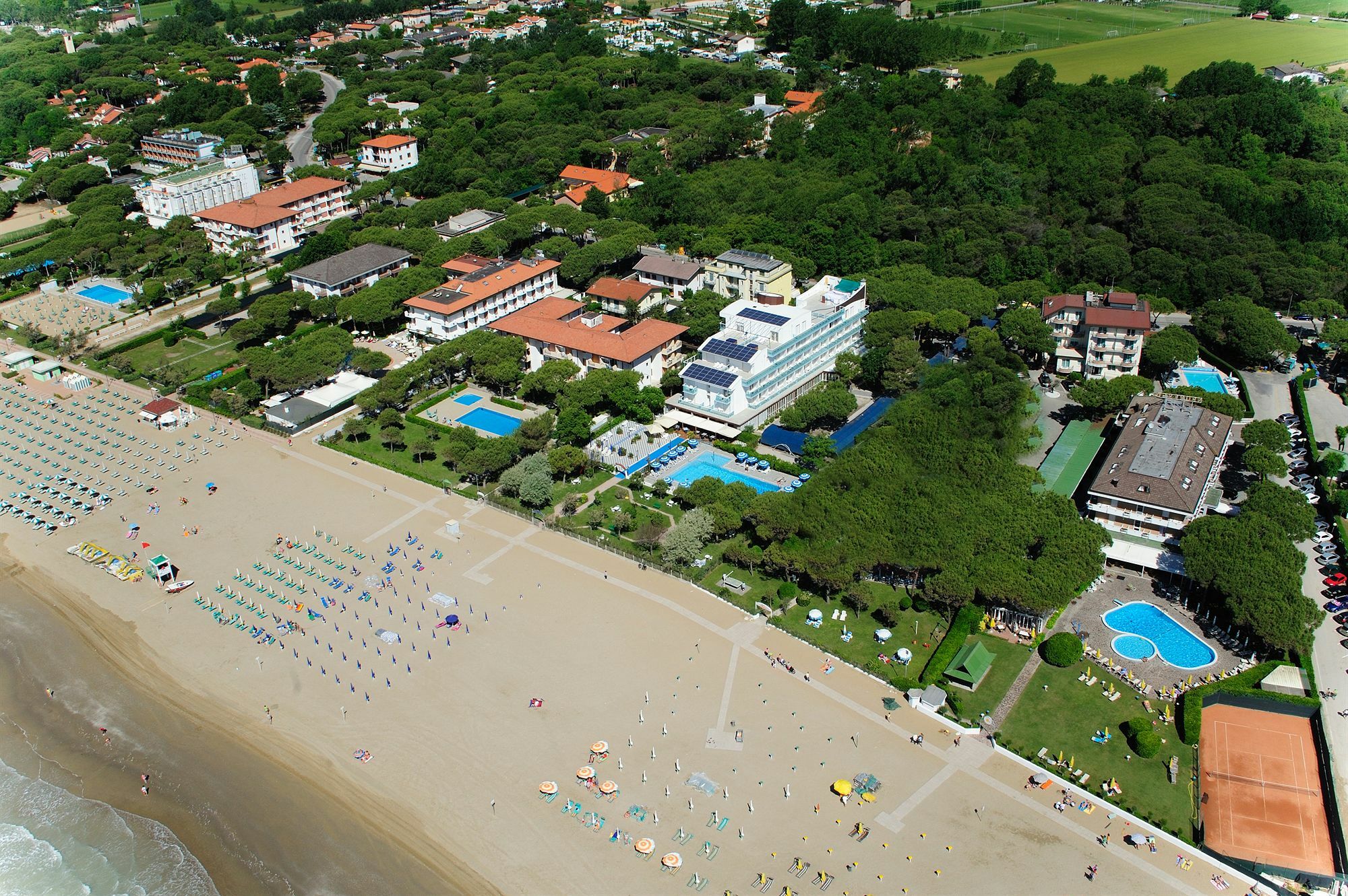 Park Hotel Ermitage Resort & Spa Lido di Jesolo Exterior photo